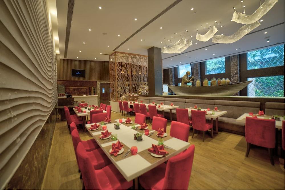 Goldfinch Hotel Mumbai Kültér fotó