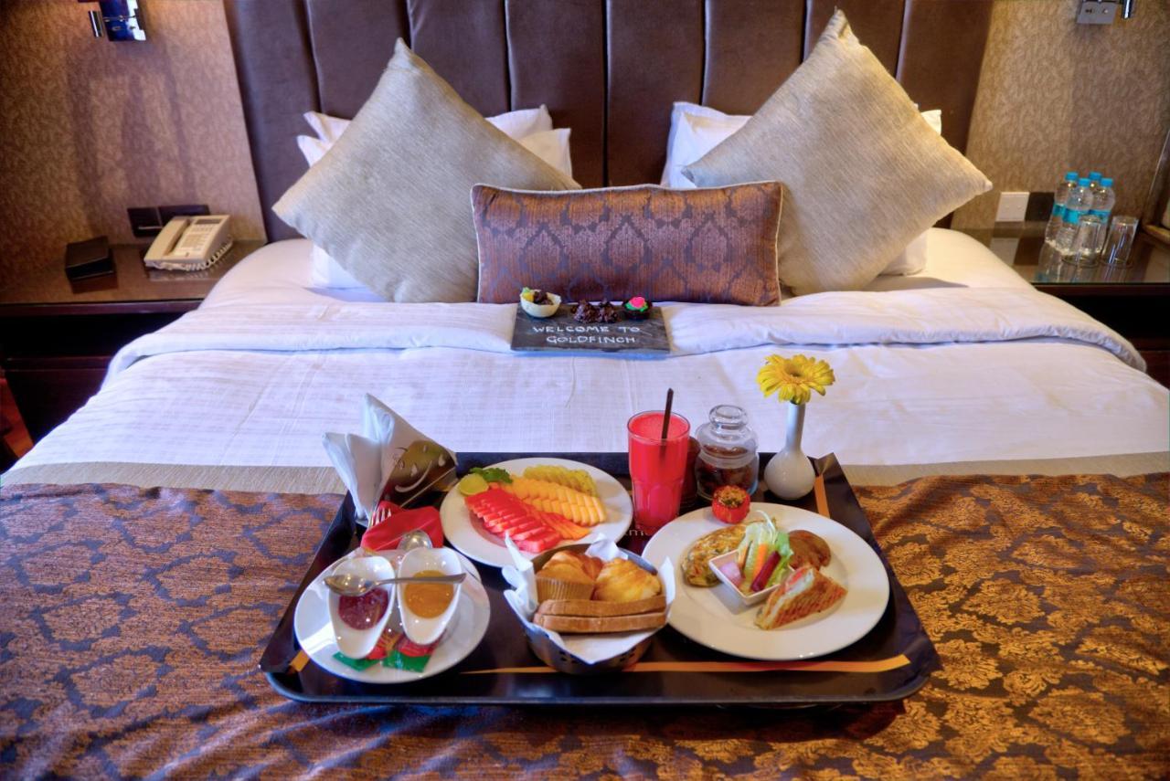 Goldfinch Hotel Mumbai Kültér fotó