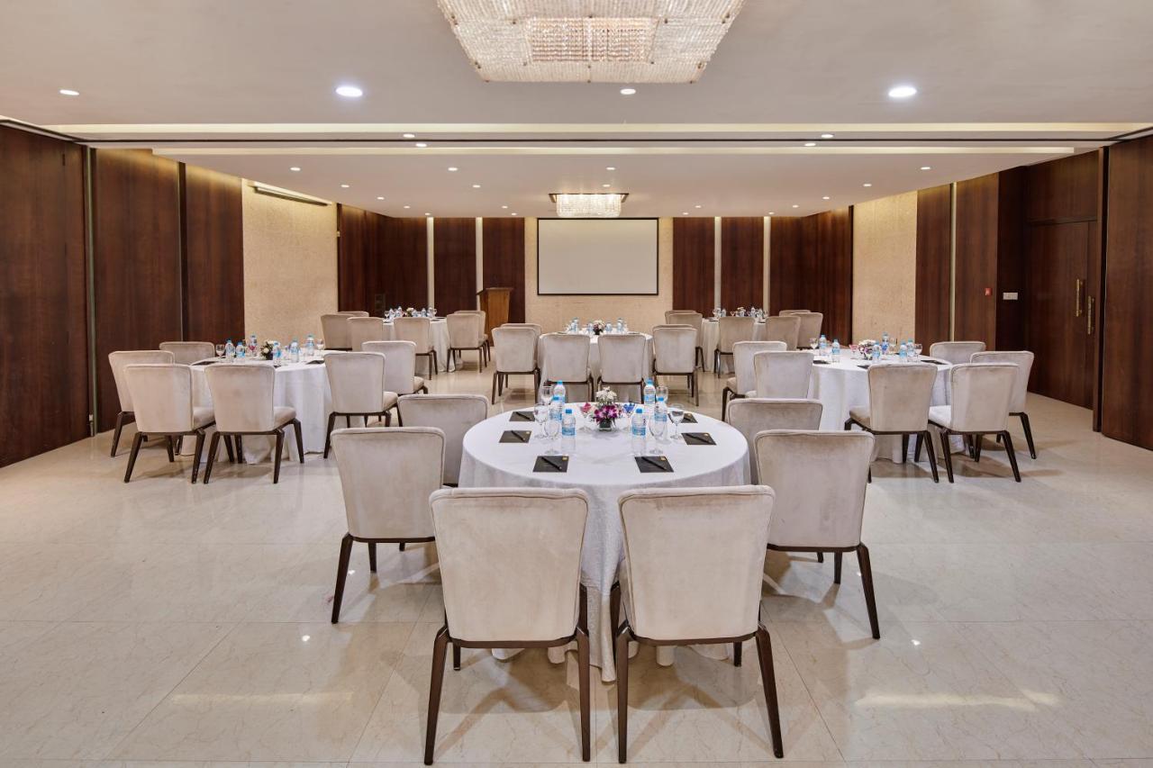 Goldfinch Hotel Mumbai Kültér fotó